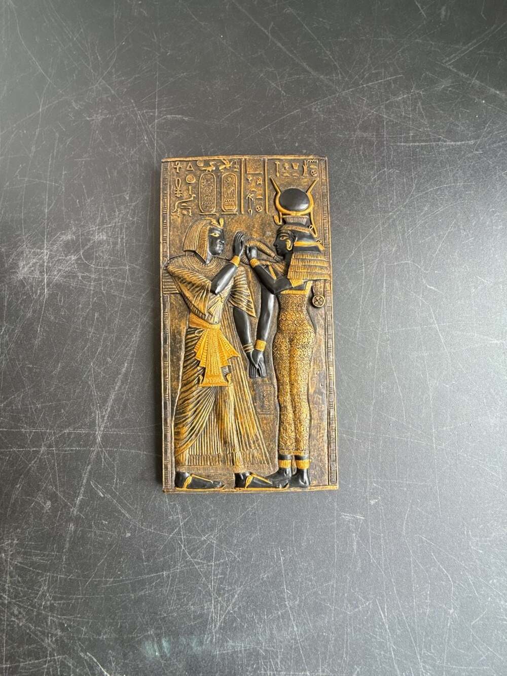 Veronese Design Egyptian Goddess Isis and King Merneptah Wall Plaque Sculpture